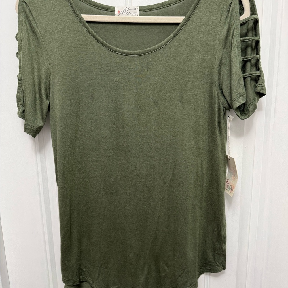 Glitz Olive Short Sleeve Women's Top w Cut Out Ladder Arms large (22-11)